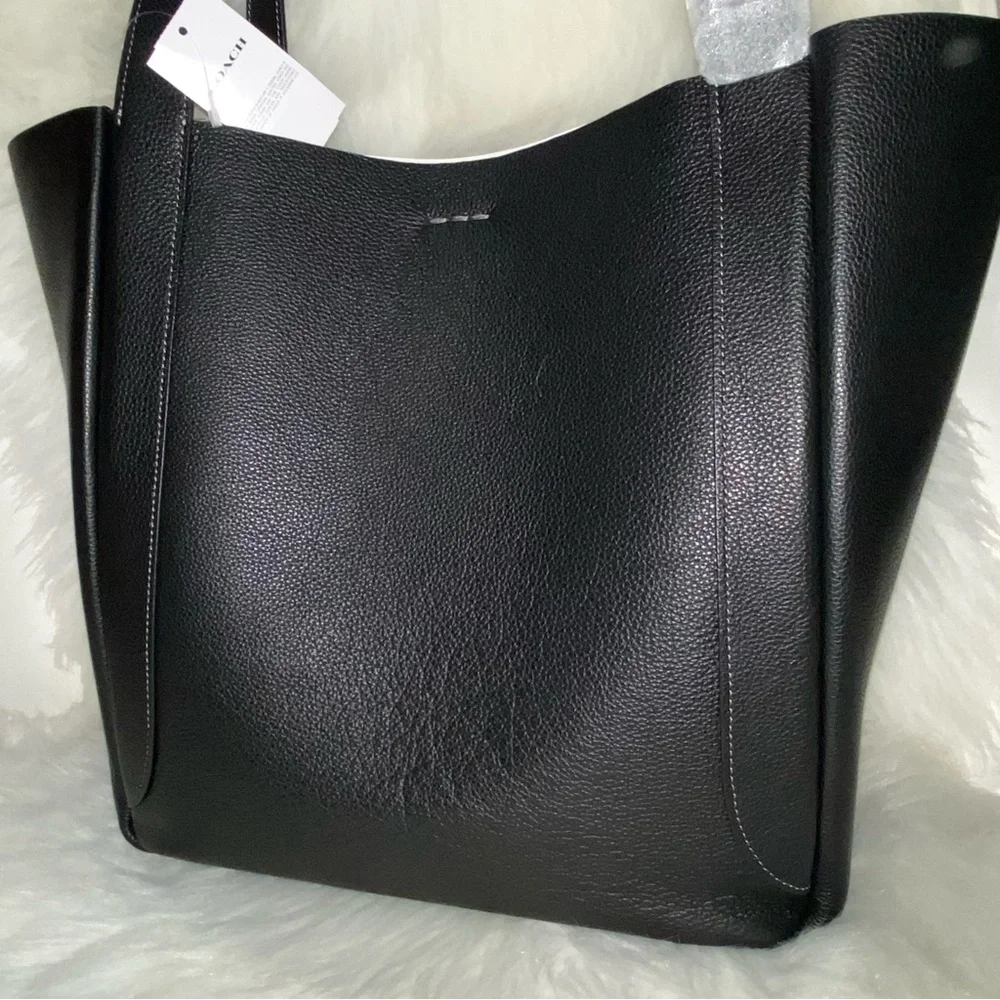 Coach 🖤 Hadley Tote Bag New
